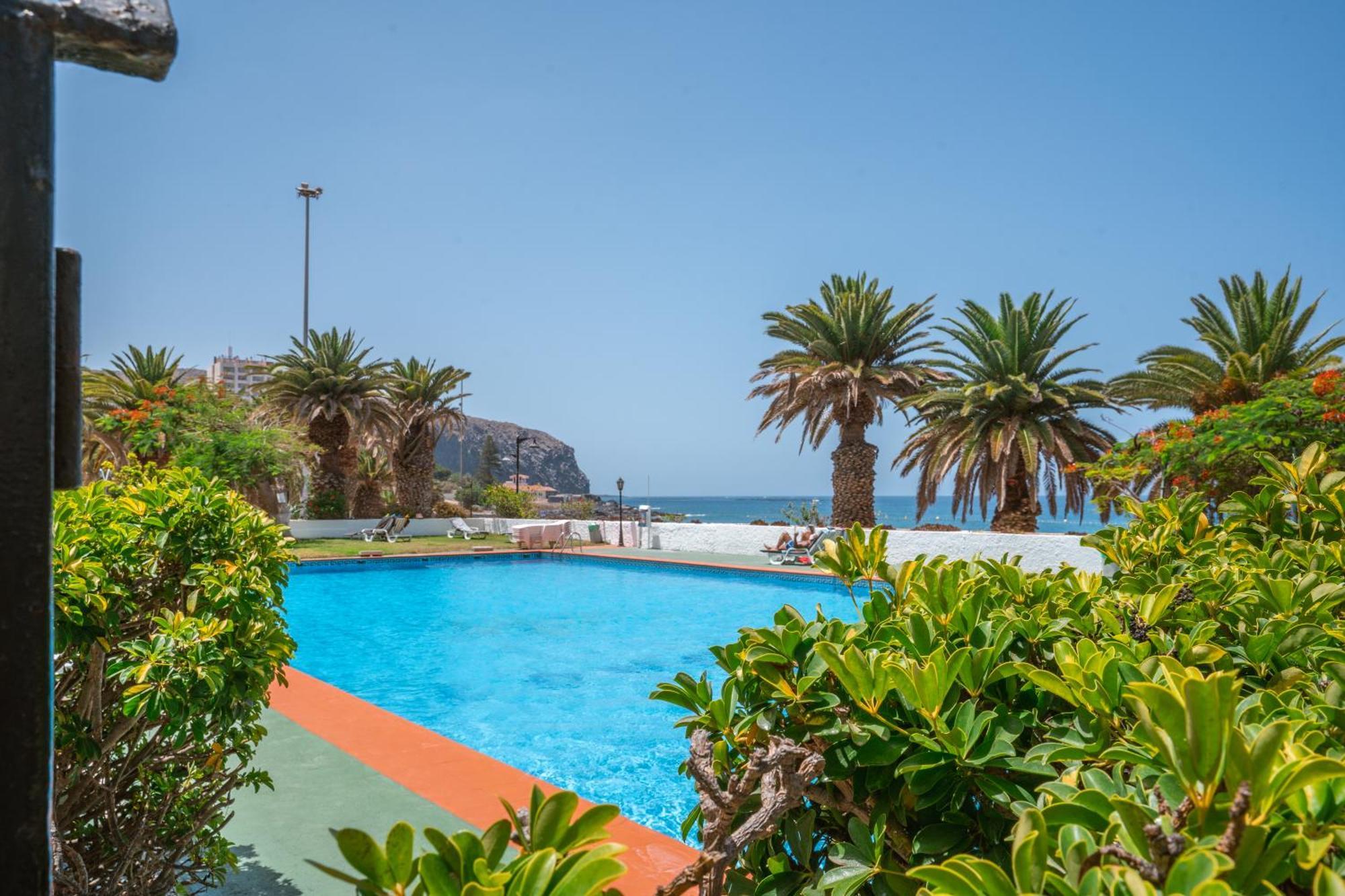 Go2Tenerife Apart'Dida Pool & First Line Of The Sea Los Cristianos  Esterno foto